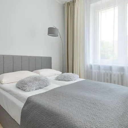 Sea Breeze Boutique By Renters Appartamento